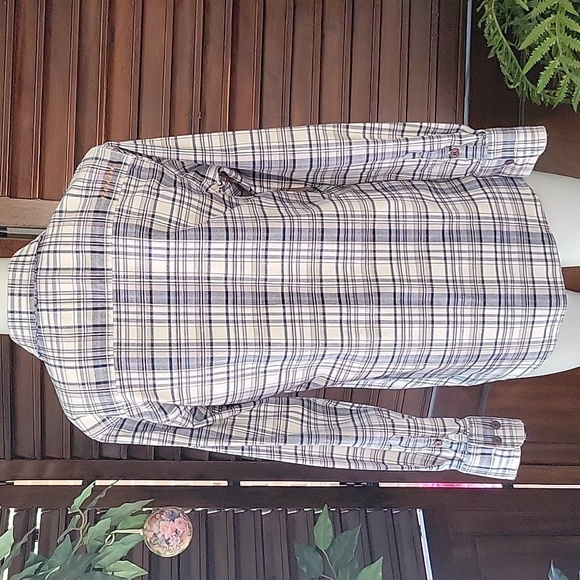 Ariat Western Cowgirl Plaid Button Shirt Thick Soft Flannel Work Top Casual S - Picture 5 of 10